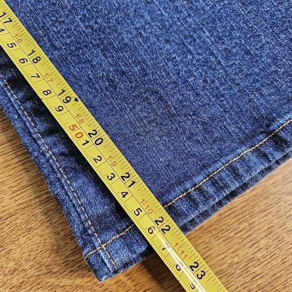 NYDJ tummy control mid rise dark wash crop jeans with side slit - Picture 9 of 11